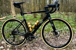 REZERVOVÁNO: Cannondale Super Six Evo Carbon, ultegra