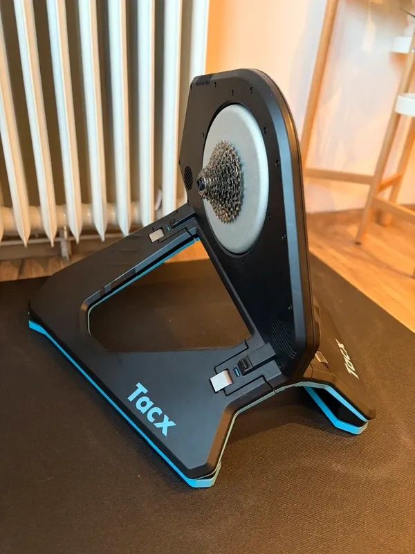 Cyklotrenažér tacx neo 2T smart + motion plates