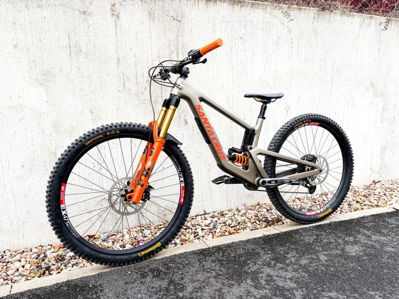 Santa Cruz Megatower v2