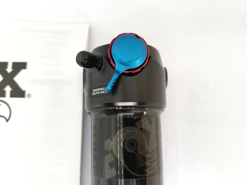 FOX Float Performance EVOL 2Pos-Adj 205x60mm NOVÝ