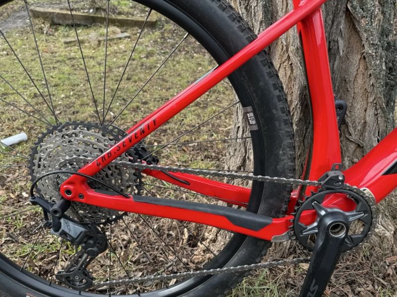 Rock Machine Blizz CRB 70-29 L karbon, SLX, Reba, TOP stav, po servisu