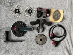 Nová kompletní sada SRAM FORCE E1