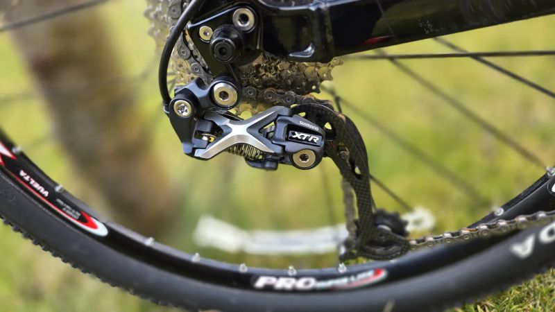 Motobecane Fantom PRO DS, Výbava Šhimano XTR, jako nové