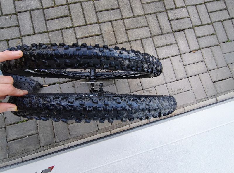 Komplet 24" kola pro detsky bike.