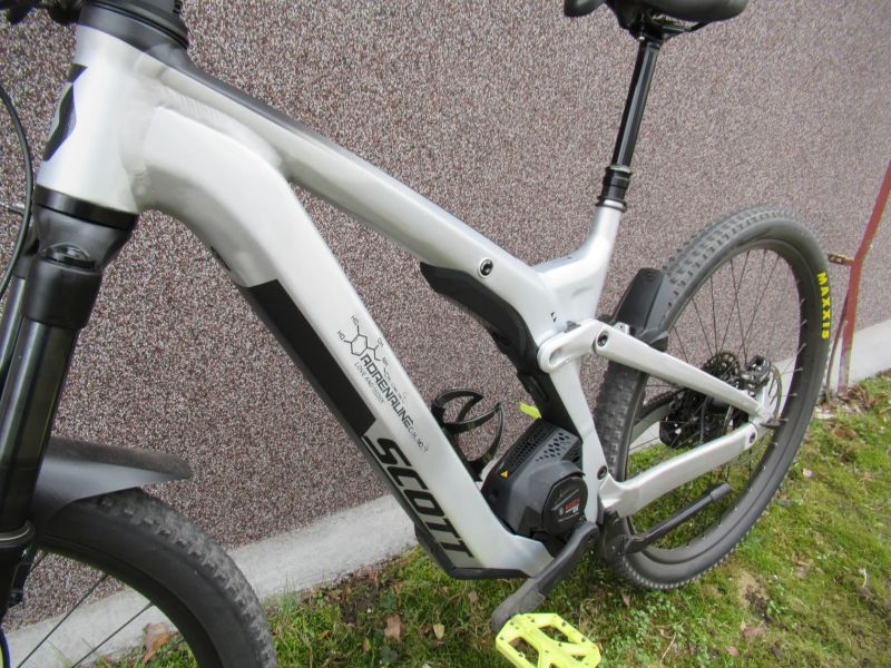 Scott STRIKE eRIDE 920 EVO vel.-L r.v.2025