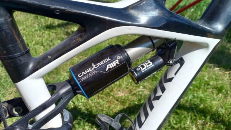 Prodám Specialized S-Works Enduro 2014 velikost rámu Medium 