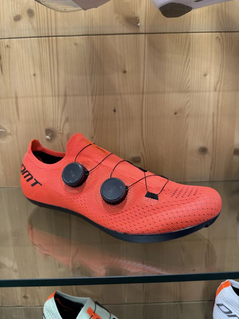 DMT tretry výprodej skladu