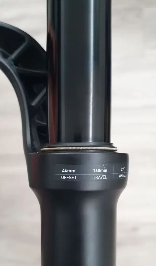 Rock Shox Lyrik 29 160 1,8" krk