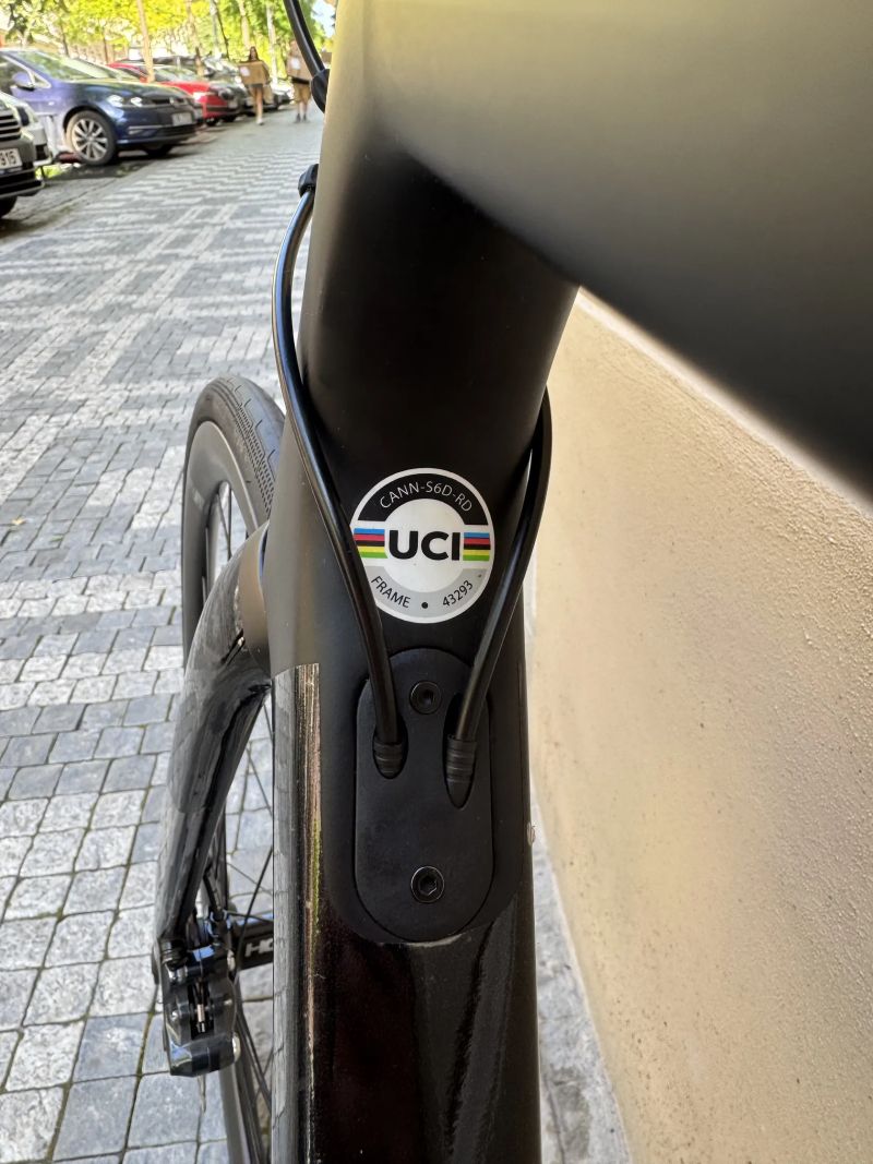 Prodám Cannondale SuperSix EVO Carbon Disc Ultegra (vel. 56)