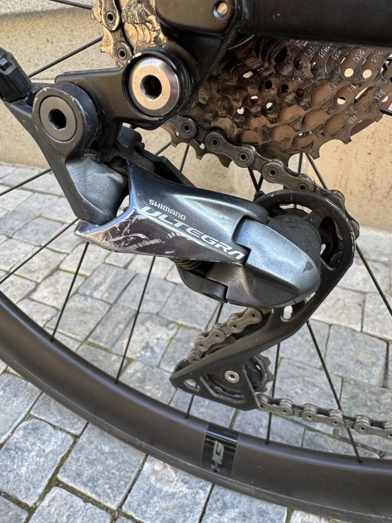 Prodám Cannondale SuperSix EVO Carbon Disc Ultegra (vel. 56)