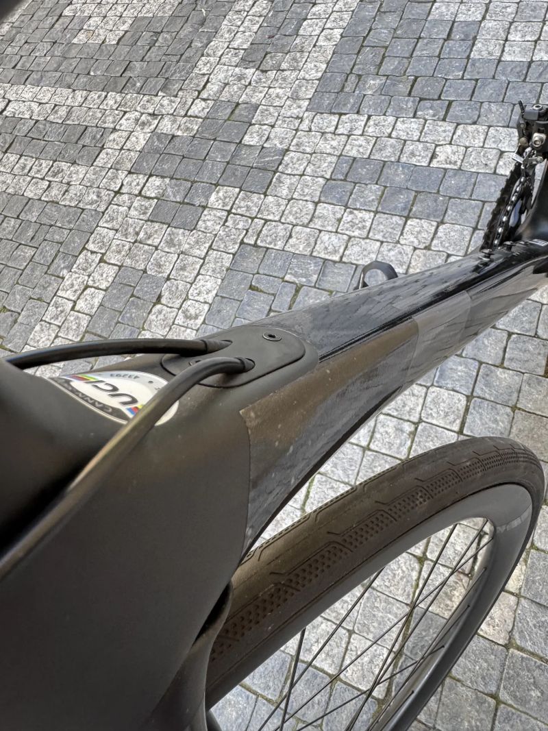 Prodám Cannondale SuperSix EVO Carbon Disc Ultegra (vel. 56)