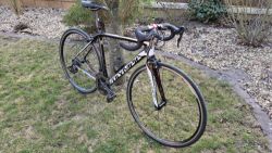 Olympia Ego RS (vel.S/M - na postavu 160-175cm), na karbonové sadě Campagnolo Record 11s