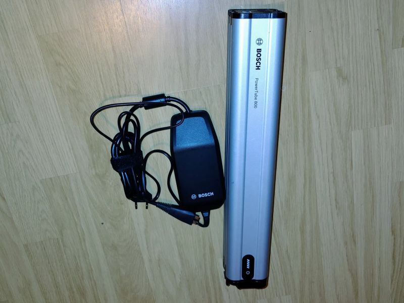 Bosch power Tube 800