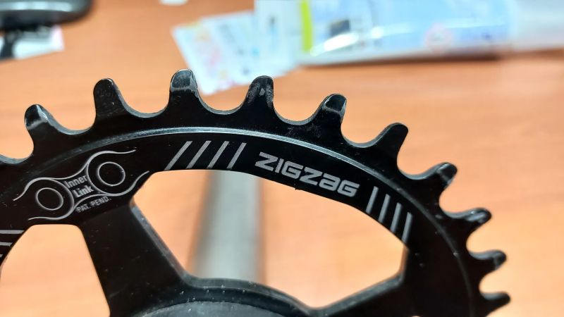 nové kliky Suntour Zeron 32Z 175mm