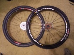 Zapletená kola Fulcrum a Mavic