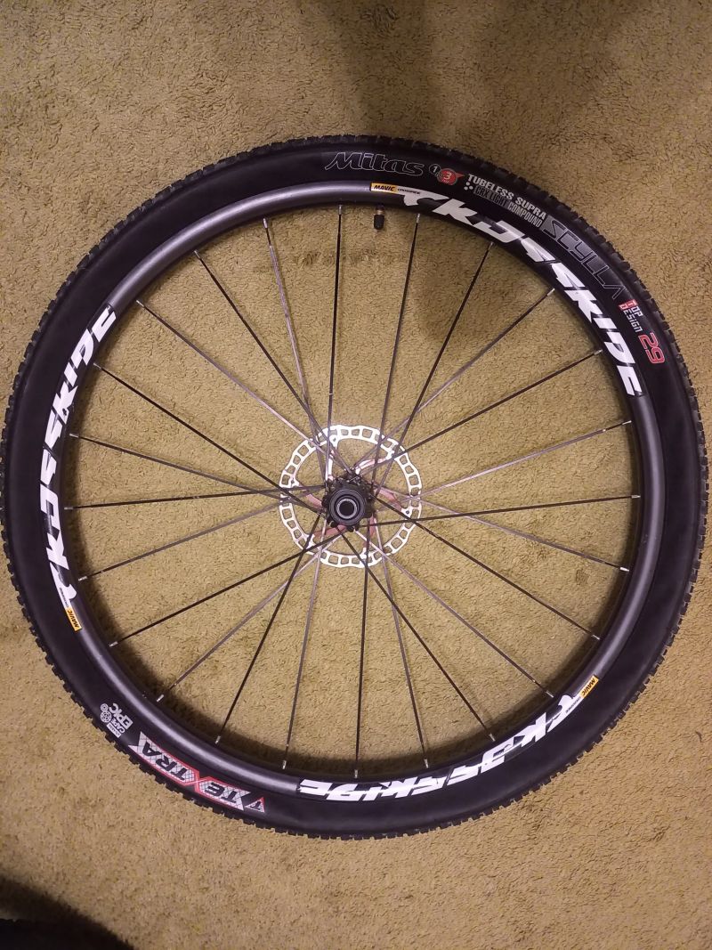 Zapletená kola Fulcrum a Mavic