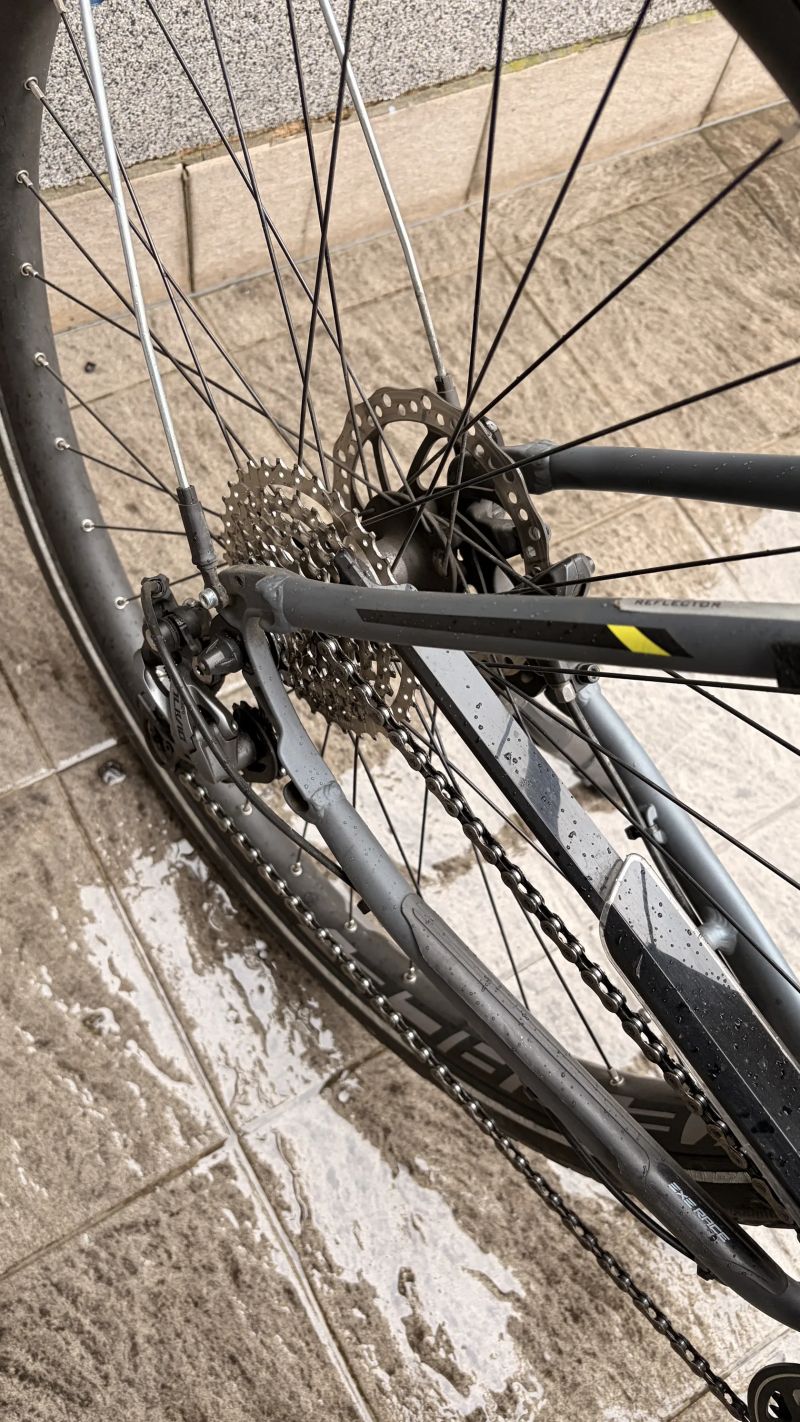 Leader Fox elektrokolo k tomu 1 baterie navíc najeto 931km