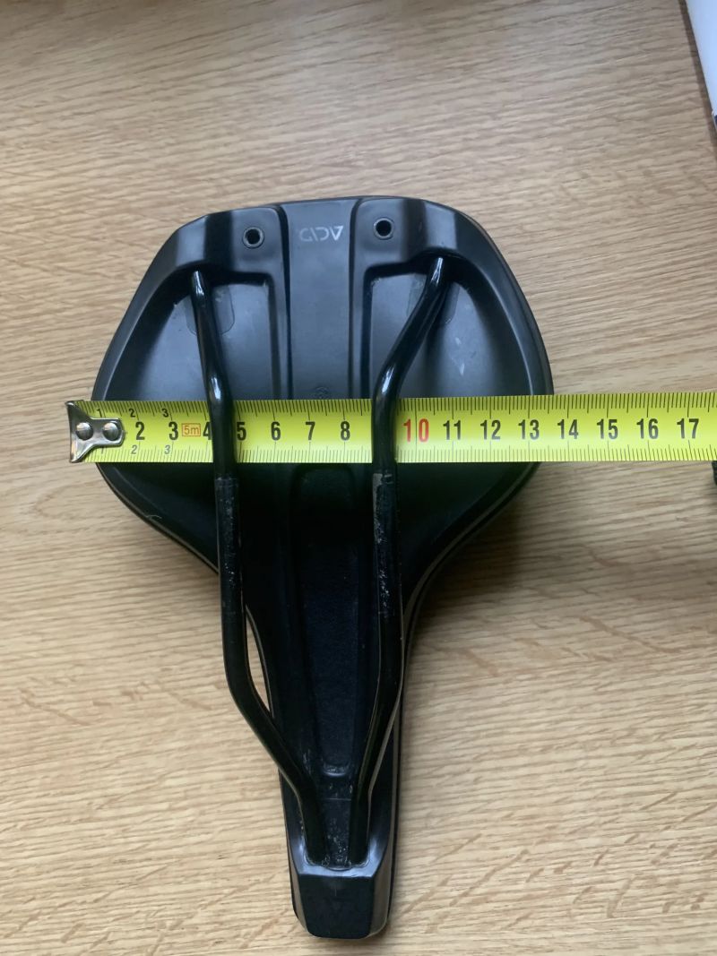 Sedlo Cube Natural Fit Nuance Pro 