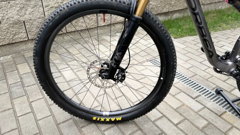 ORBEA OIZ M10 TR, XT, Fox Kashima, vel. L