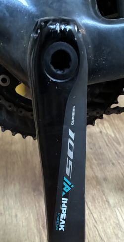 Kliky Shimano 105 s Wattmetrem InPeak