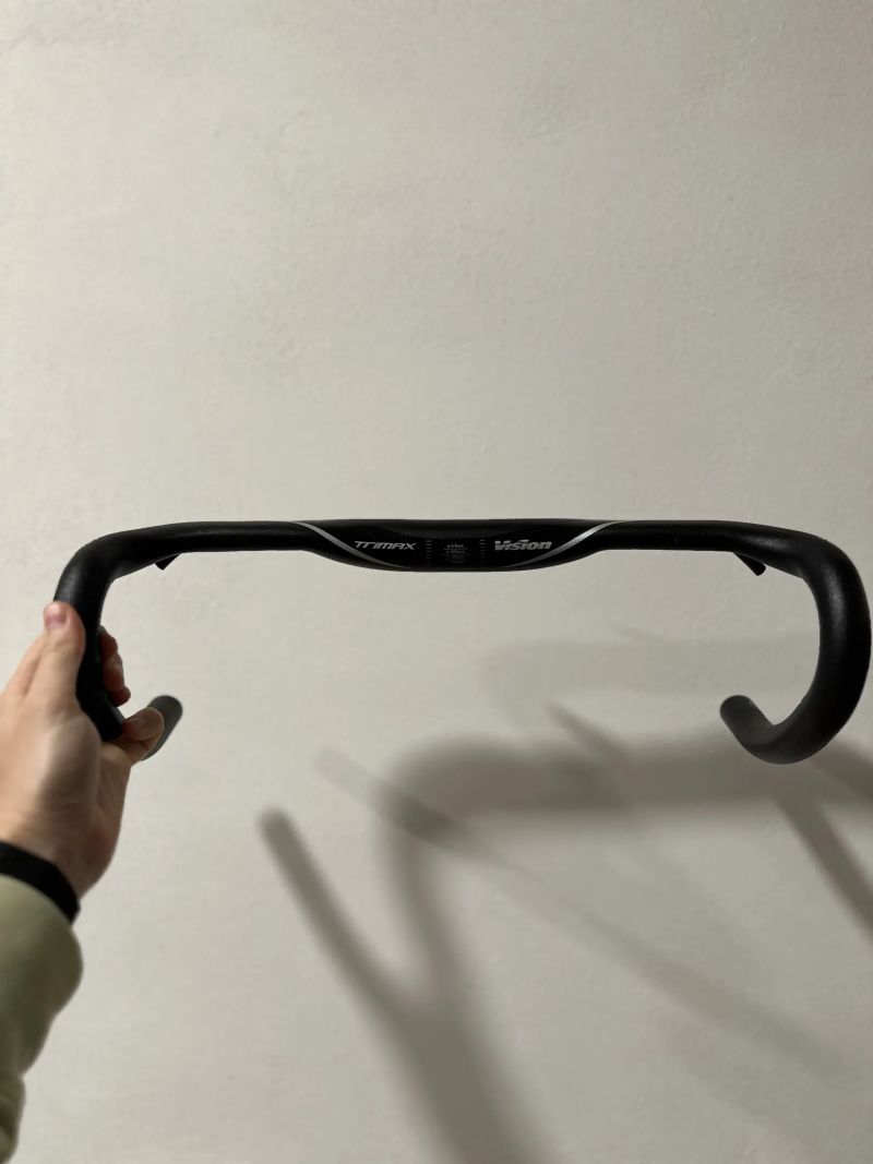 Řídítka Vision Trimax AERO ACR 400mm Alu