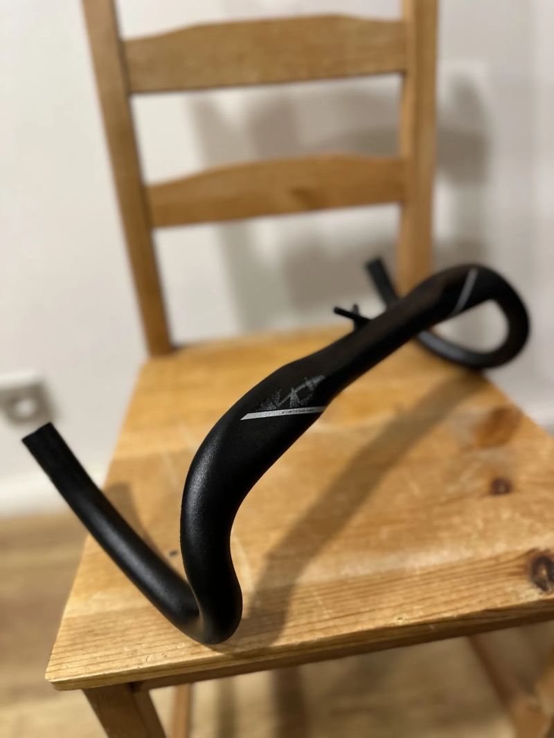 Řídítka Vision Trimax AERO ACR 400mm Alu