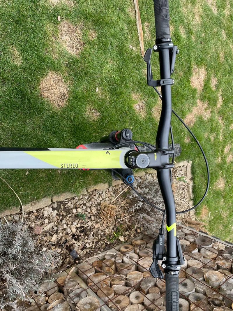 Prodám Cube Stereo 120