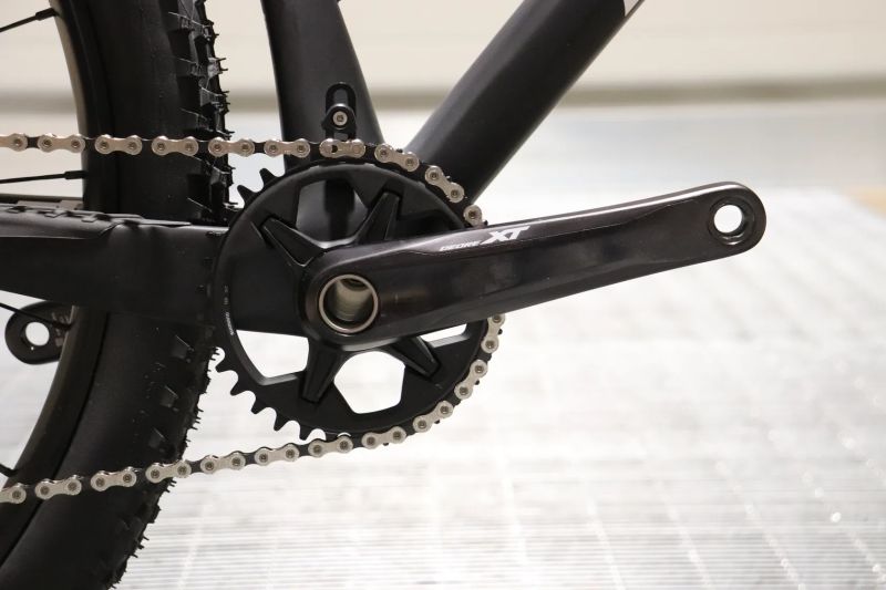 Superior XP CRB 19“ – Nové XC Carbon (10,4 kg)