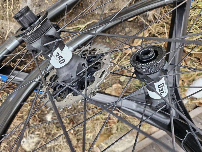 S-Works Tarmac SL7 Rámová sada + kola