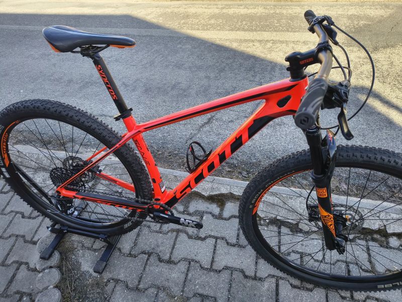 KARBONOVÉ HORSKÉ KOLO SCOTT .,. JAKO NOVÉ