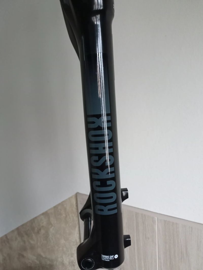 Dartmoor Hornet Rám+ vidlice Rock shox 35 