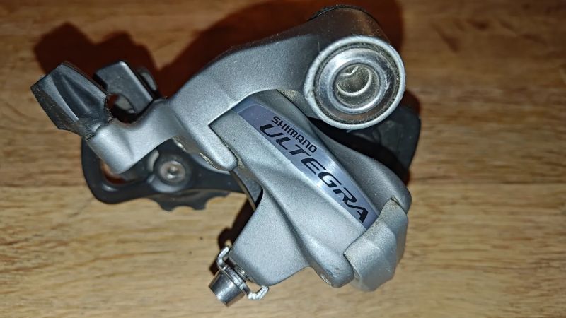 Přehazovačka Ultegra 10 s + Kazeta Ultegra 11-28 CS-6700