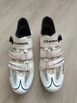 Silniční tretry Chain Carbon