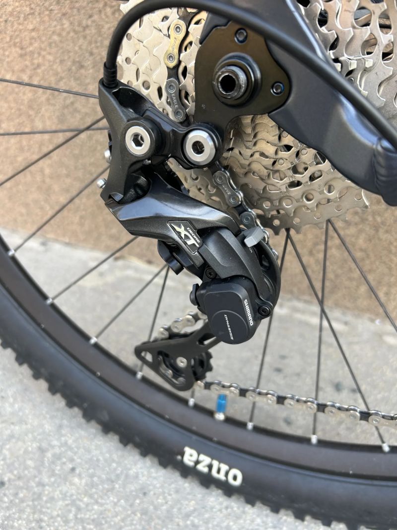 Author Traction 275 L/19" 1x11s