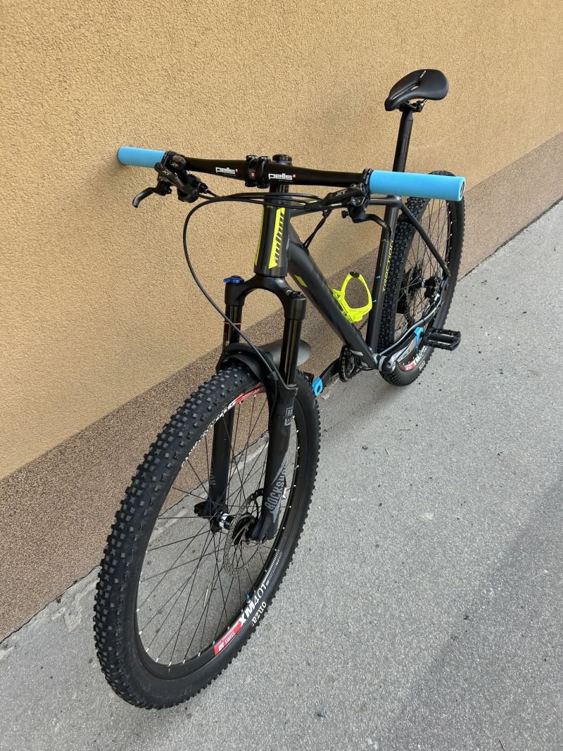 Author Traction 275 L/19" 1x11s