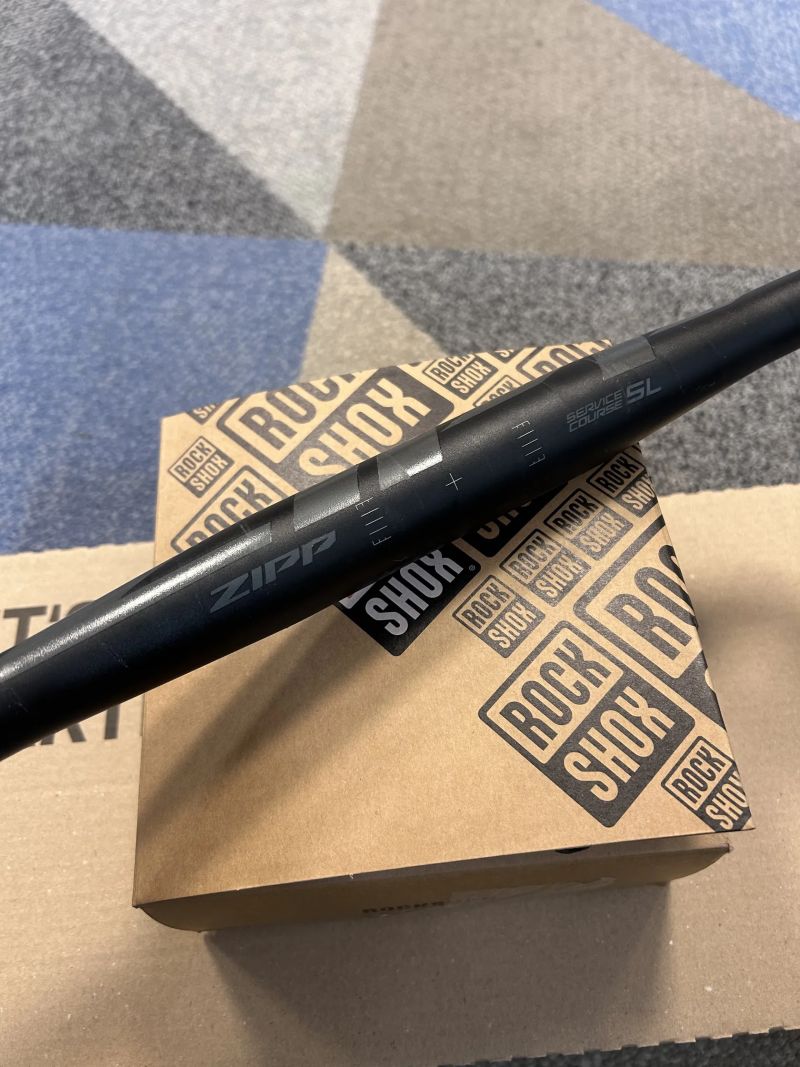 Zipp Service Course SL-70