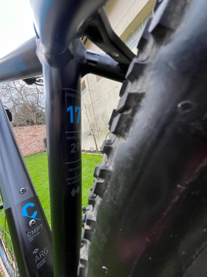 CUBE ATTENTION 29 black/blue17