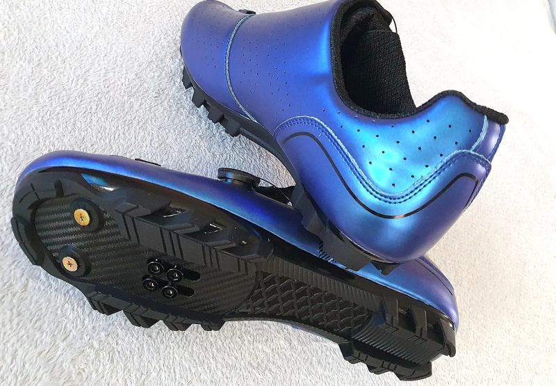 Nové tretry MTB vel. 46