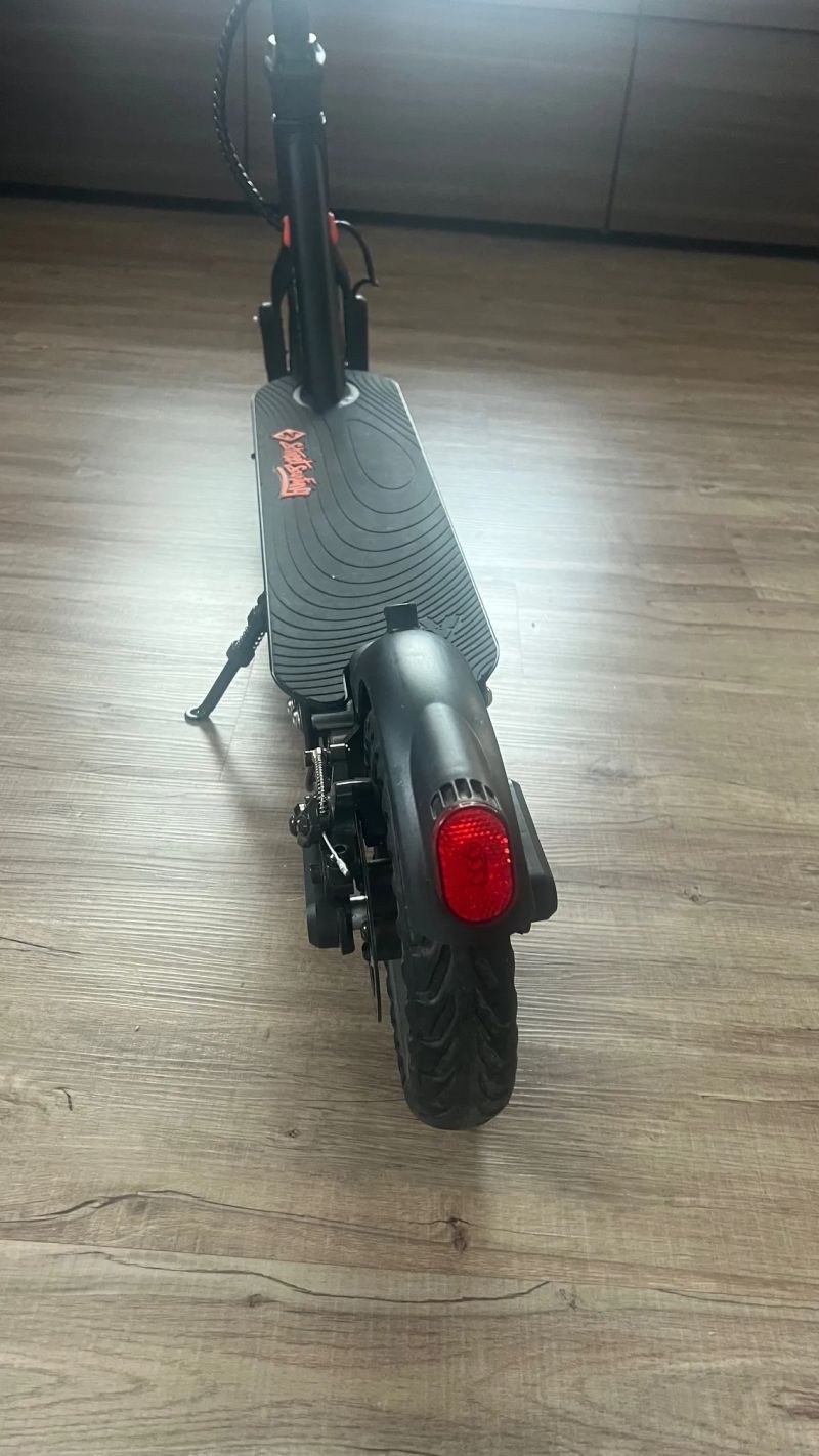 Elektrokoloběžka skládací STREET SURFING MGT350 BLK