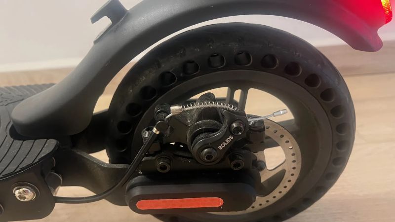 Elektrokoloběžka skládací STREET SURFING MGT350 BLK