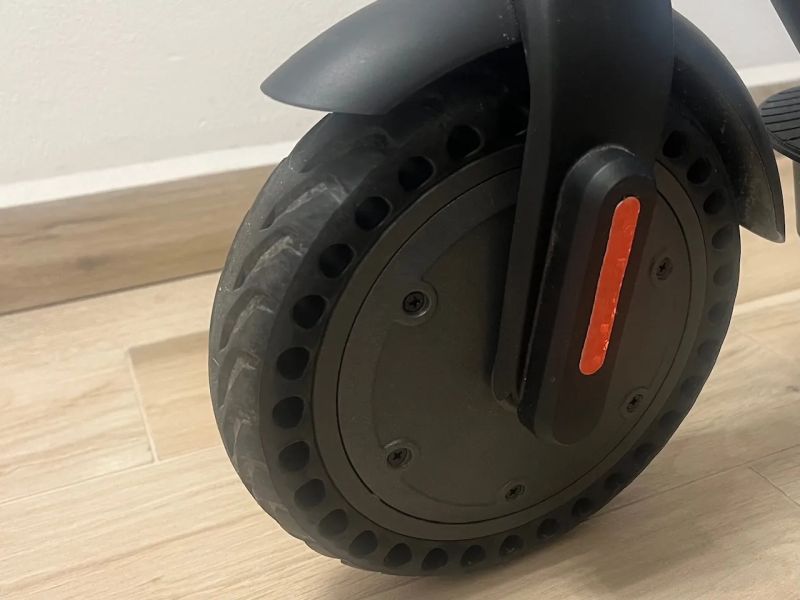 Elektrokoloběžka skládací STREET SURFING MGT350 BLK