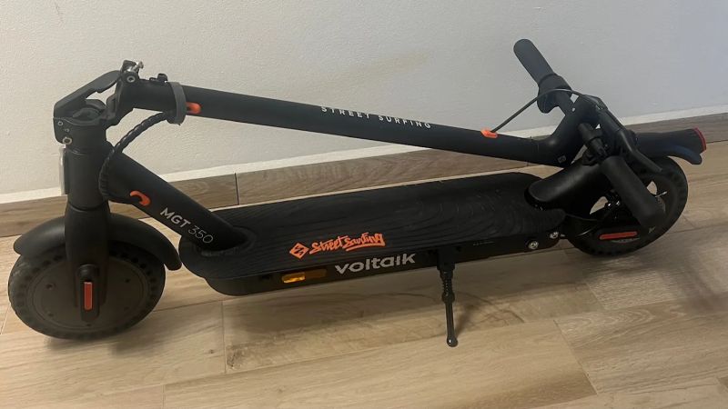 Elektrokoloběžka skládací STREET SURFING MGT350 BLK
