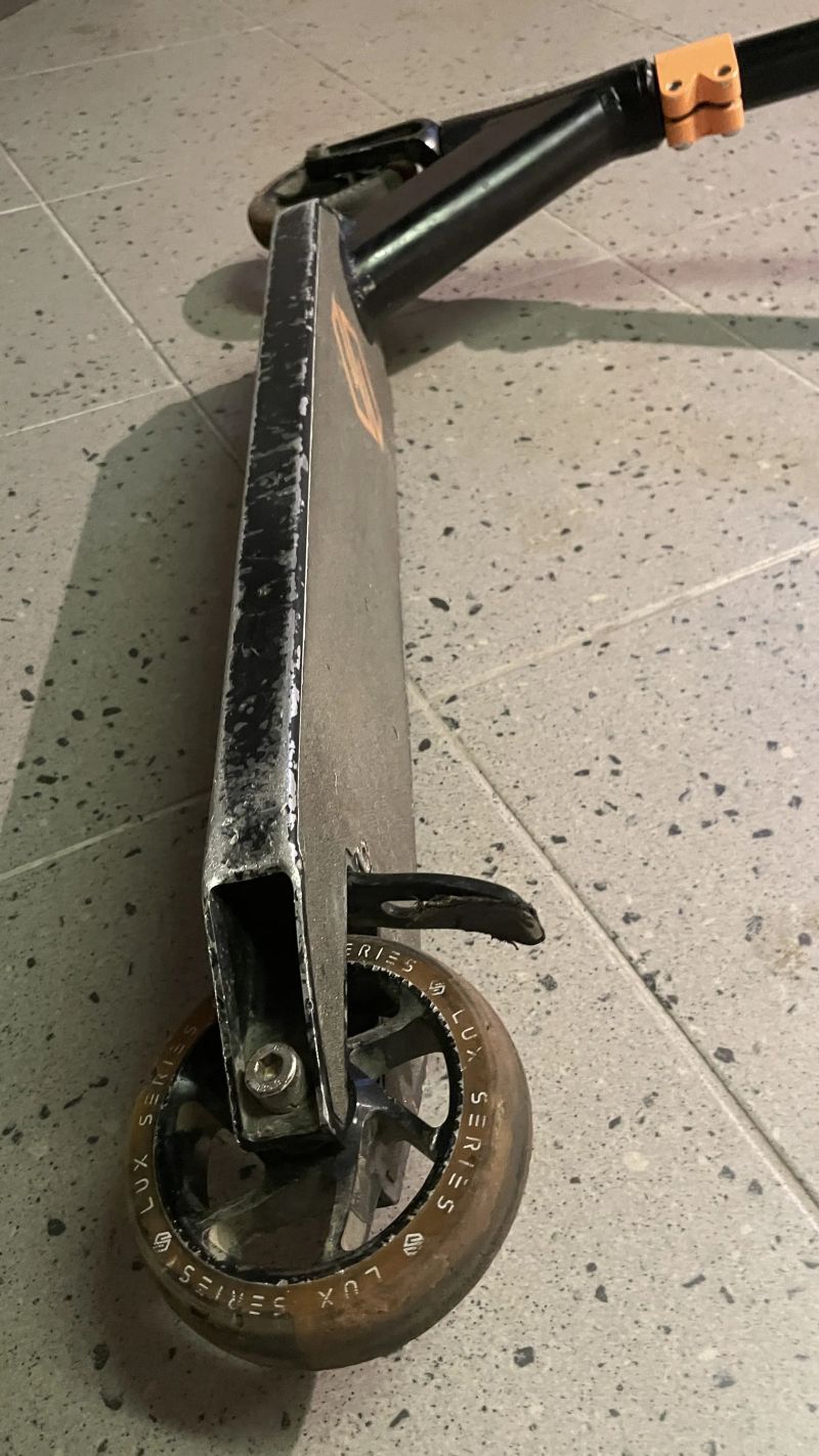 Freestyle koloběžka Striker – park, dobrý stav“