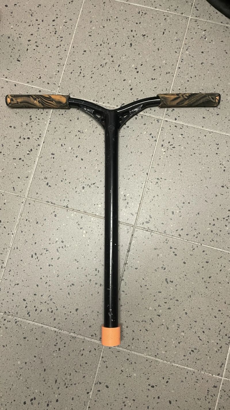 Freestyle koloběžka Striker – park, dobrý stav“