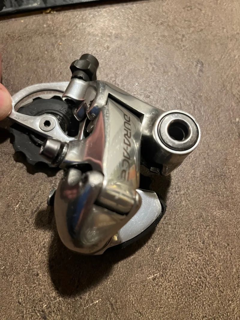 Přehazovačka Shimano Dura-Ace RD-7700