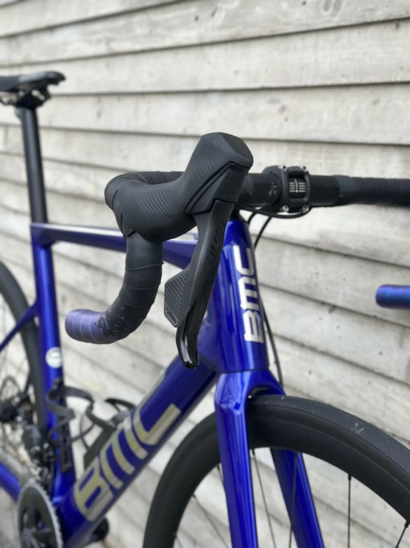 BMC Teammachine Three 2024 | NOVÉ