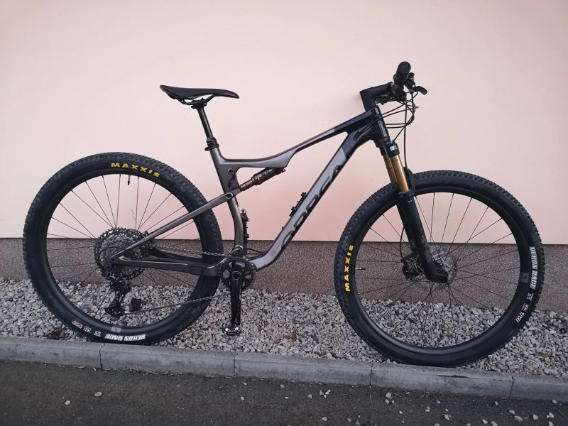 Orbea Oiz M10 TR 