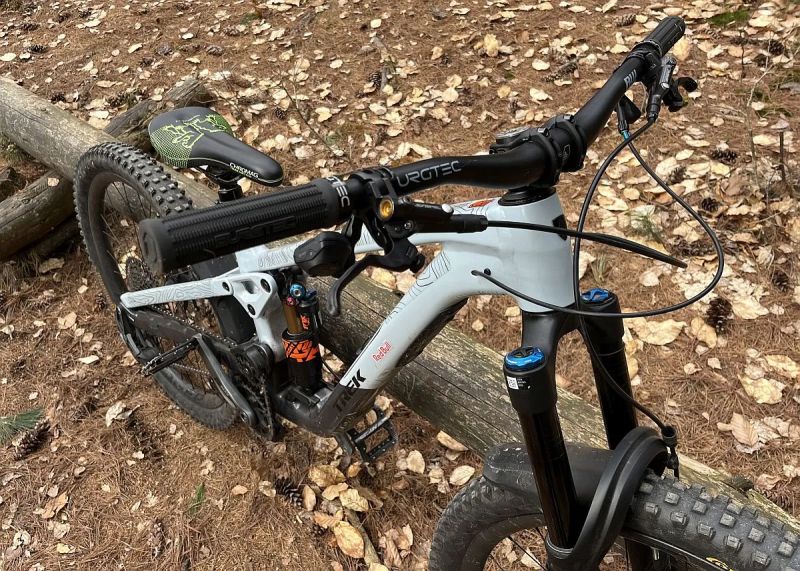 Prodám nebo vyměním Trek Slash gen 6 vel.M/L