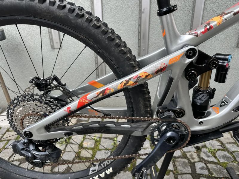 Pivot Firebird - rámový set!