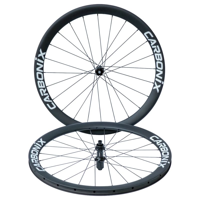 Karbonová silniční aero kola – Carbonix GLIDE 45 | 23 mm vnitřní šířka | dráty Sapim | 1395 g